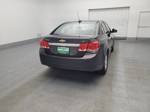 Used 2016 Chevrolet Cruze LT image 7