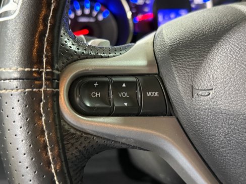 Used 2013 Honda Fit Sport image 21