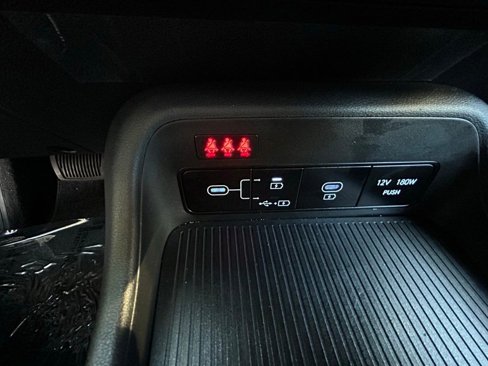 Used 2024 Hyundai Kona SEL image 24