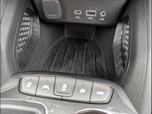 Used 2023 Chevrolet TrailBlazer LT w/ Convenience Package image 12