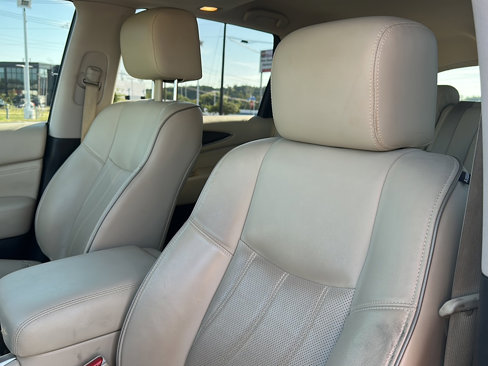 Used 2019 INFINITI QX60 Luxe w/ Essential Package image 14