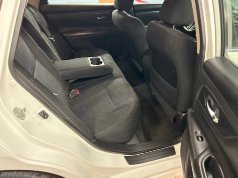 Used 2018 Nissan Altima 2.5 S image 11