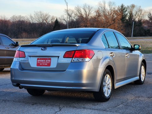 Used 2011 Subaru Legacy 2.5i Premium w/ All-Weather Pkg image 7