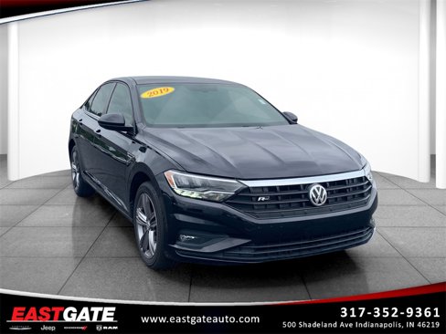 Used 2019 Volkswagen Jetta R-Line w/ R-Line Cold Weather Package image 1