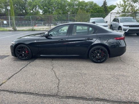 Used 2023 Alfa Romeo Giulia Ti w/ Active Assist Plus Package image 3