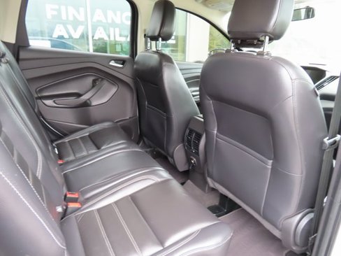 Used 2018 Ford Escape SEL image 35