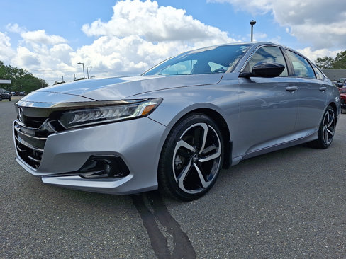Used 2021 Honda Accord Sport image 3