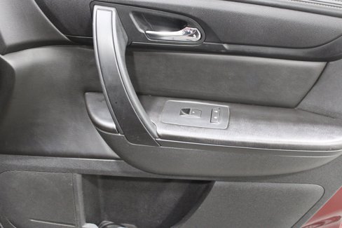 Used 2017 Chevrolet Traverse LT image 29