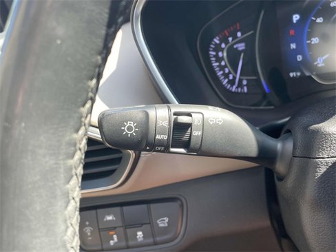 Used 2020 Hyundai Santa Fe Limited image 31