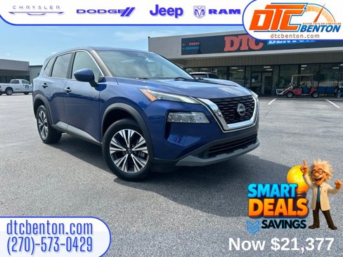 Used 2023 Nissan Rogue SV image 1