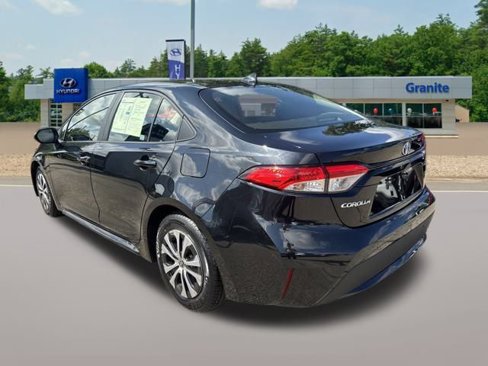Used 2022 Toyota Corolla LE image 8