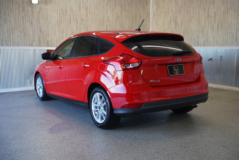 Used 2017 Ford Focus SE image 7