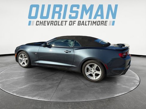 Used 2019 Chevrolet Camaro LT image 4