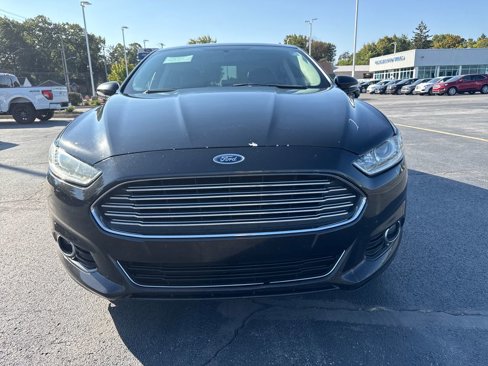 Used 2014 Ford Fusion Titanium image 3
