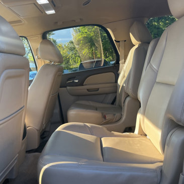 Used 2012 Chevrolet Tahoe LTZ image 23