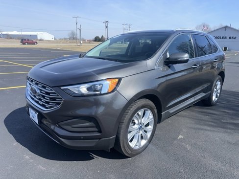 Used 2020 Ford Edge Titanium image 18
