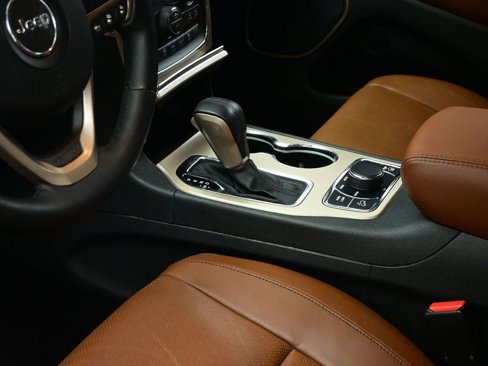 Used 2016 Jeep Grand Cherokee Summit w/ Platinum Series Group image 13