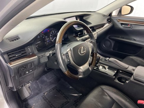 Used 2014 Lexus ES 350 image 9