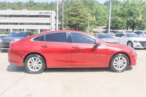 Used 2018 Chevrolet Malibu LT image 8