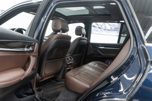 Used 2018 BMW X5 xDrive35i w/ Driving Assistance Package image 34