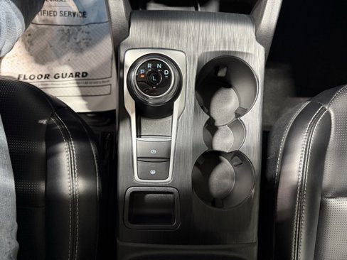 Used 2023 Ford Escape Platinum image 20