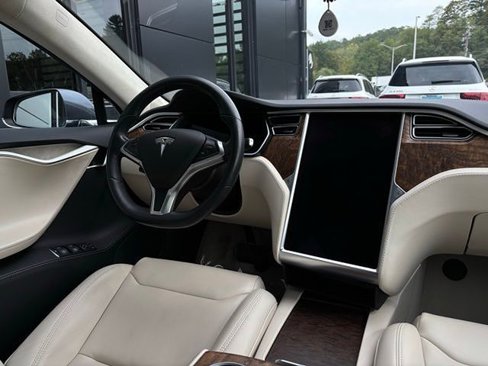 Used 2018 Tesla Model S 100D image 42