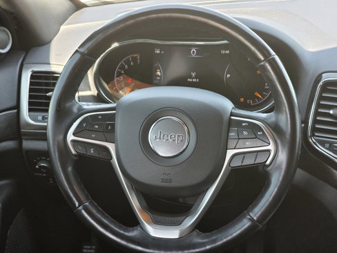Used 2021 Jeep Grand Cherokee Laredo X image 23