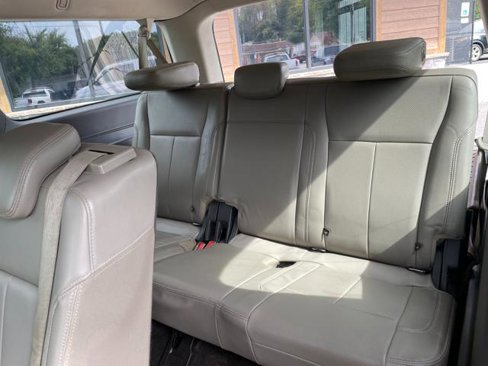 Used 2018 Ford Expedition Max XLT w/ Equipment Group 202A image 24