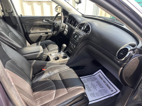 Used 2013 Buick Enclave Premium image 16