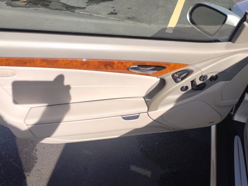 Used 2005 Mercedes-Benz SL 500 image 10