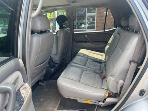 Used 2003 Toyota Sequoia SR5 image 15