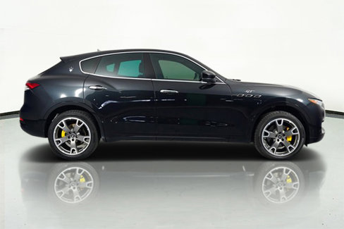 Used 2022 Maserati Levante GT image 6