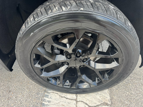 Used 2019 Chevrolet Silverado 1500 LTZ w/ LTZ Plus Package image 23