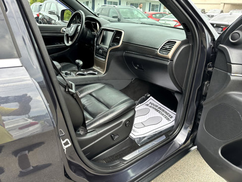 Used 2015 Jeep Grand Cherokee Limited image 12