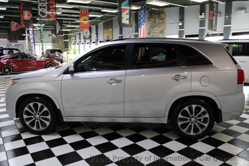 Used 2015 Kia Sorento SX image 9