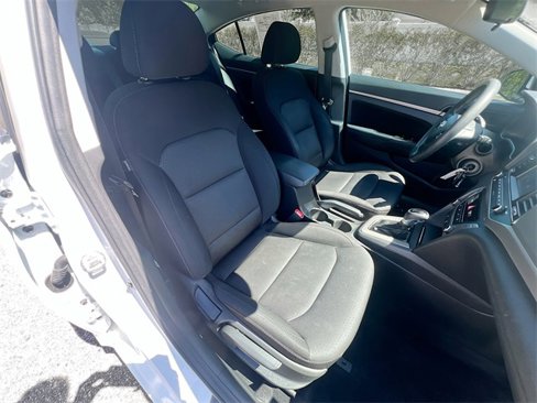 Used 2018 Hyundai Elantra SEL image 20