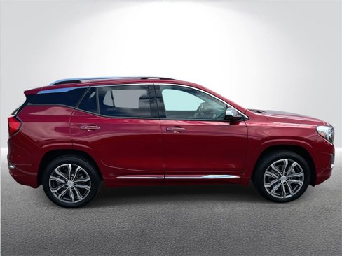 Certified 2019 GMC Terrain Denali w/ Driver Alert Package II image 6
