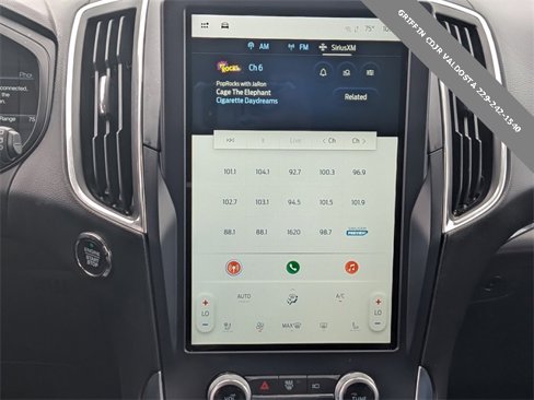 Used 2022 Ford Edge Titanium image 18