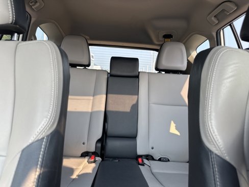 Used 2017 Toyota RAV4 Limited image 33