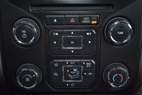 Used 2013 Ford F150 XLT w/ XTR Pkg image 19