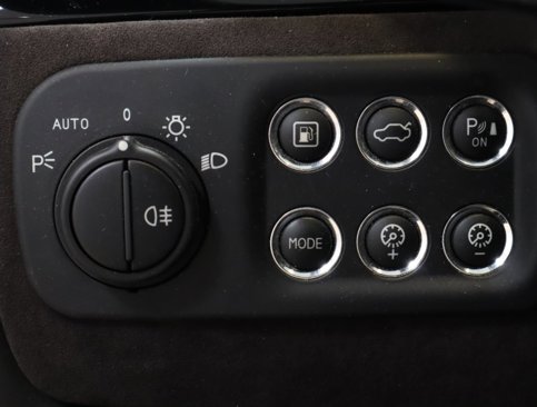 Used 2018 Maserati GranTurismo Sport image 24
