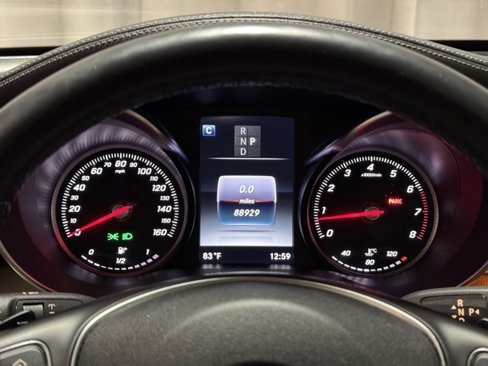 Used 2017 Mercedes-Benz GLC 300 4MATIC image 17