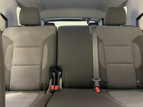 Used 2020 Chevrolet Traverse LS image 11