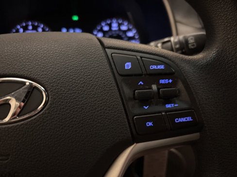 Used 2019 Hyundai Tucson SE image 18