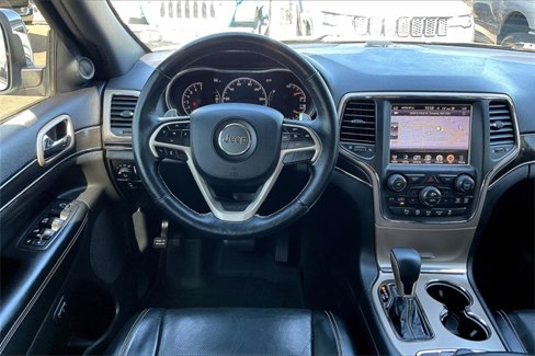 Used 2017 Jeep Grand Cherokee Limited w/ Luxury Group II image 6