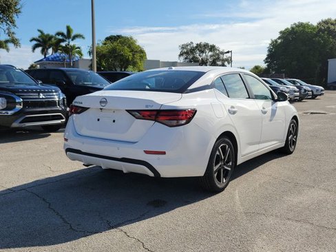 Used 2024 Nissan Sentra SV image 6