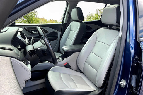Used 2022 GMC Terrain SLT w/ Infotainment Package II image 25