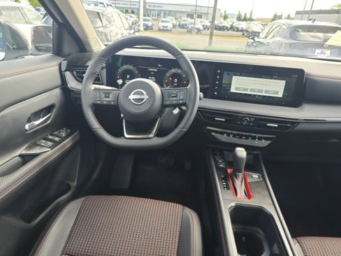 New 2025 Nissan Kicks SR w/ SR Premium Package image 19