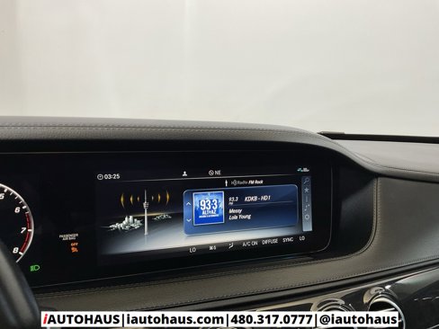 Used 2019 Mercedes-Benz S 560 Sedan image 32