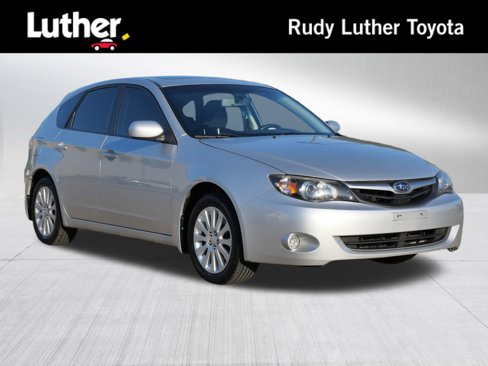 Used 2011 Subaru Impreza 2.5i Premium image 1